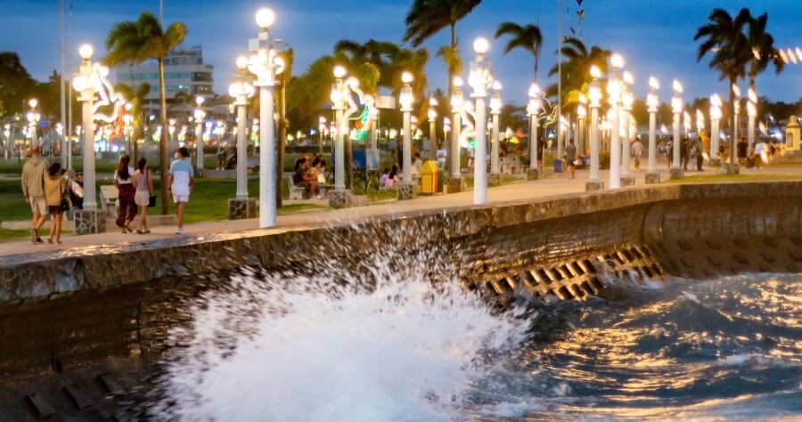 bulevar-cerro-azul-mar-azul